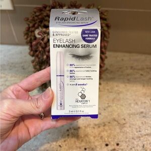 Eyelash Enhancing Serum - White